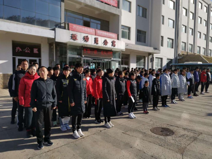 ӭ���졤��ʹ��������������� ����������֯���⵳�ջ�������71����