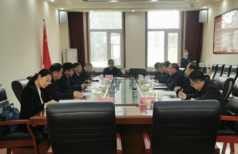 ���븰ʡ��������ͨ�ԽӺ���˱�ѩ�˶���չ����